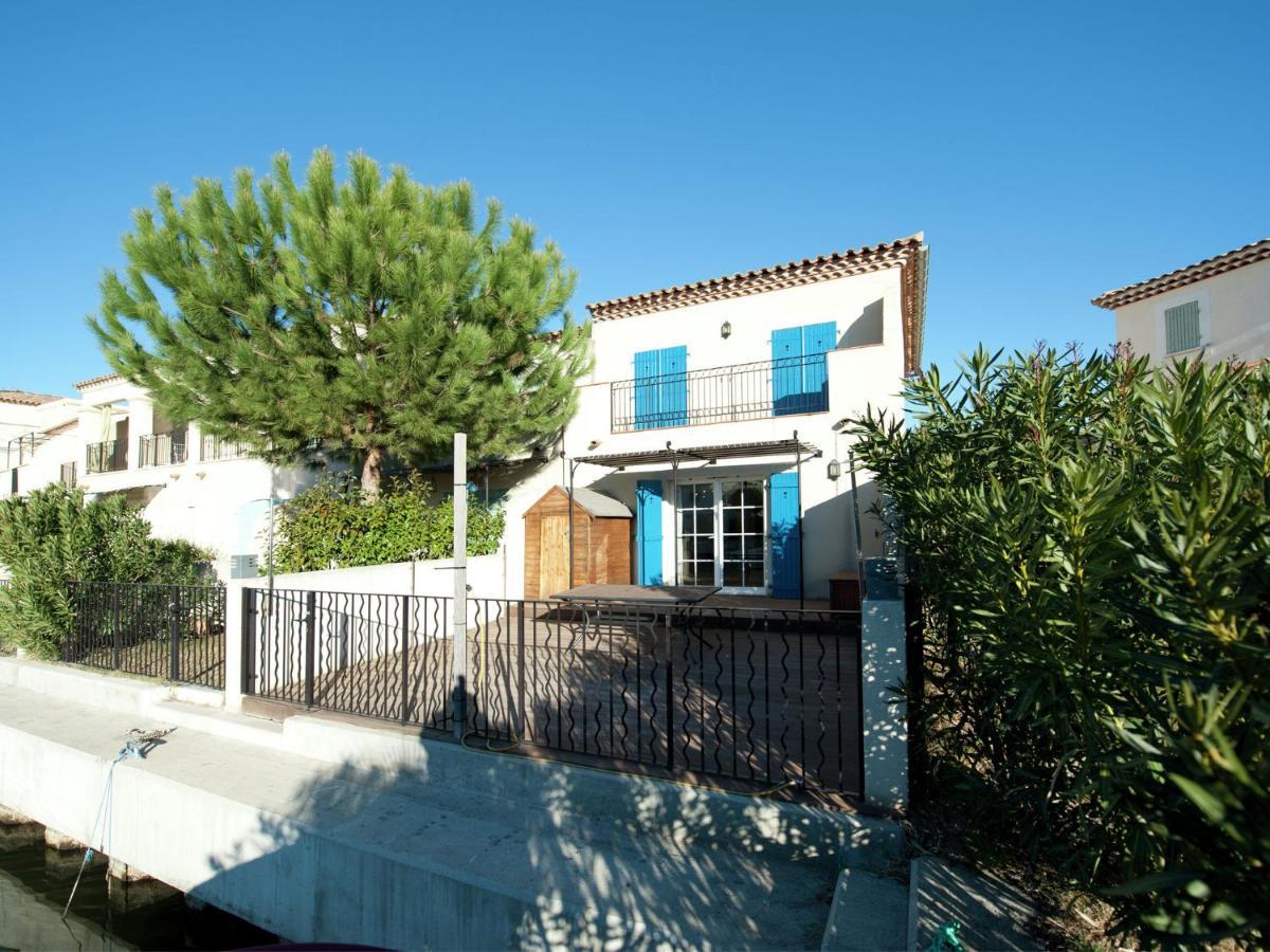 Modern Villa Near The Sea With Balcony Эг-Морт Экстерьер фото